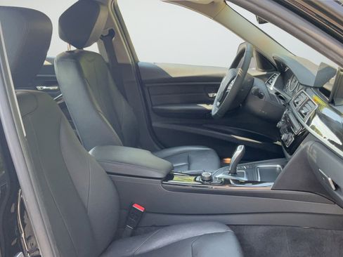 Used 2016 BMW 320i Sedan RWD image 26