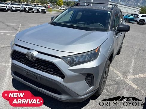 Used 2019 Toyota RAV4 LE w/ All Weather Liner Package AWD/4WD image 12