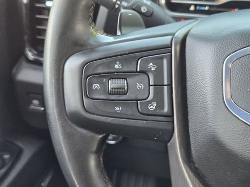 Used 2024 GMC Sierra 1500 AT4 w/ Technology Package AWD/4WD image 25