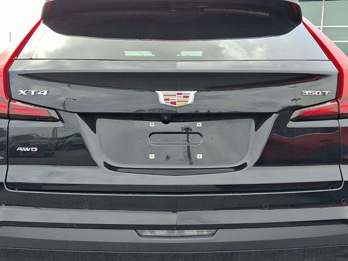 Certified 2025 Cadillac XT4 Premium Luxury image 13