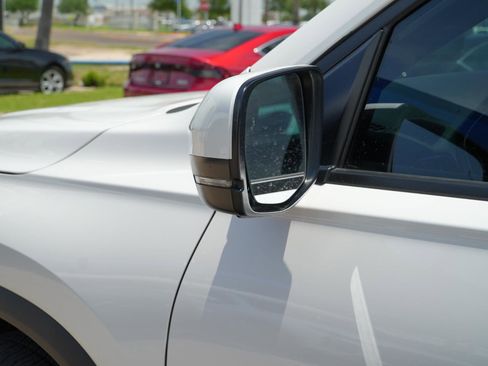 Used 2026 Honda Pilot EX-L image 9