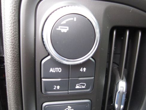 Used 2024 GMC Sierra 1500 Pro w/ Pro Value Package AWD/4WD image 13