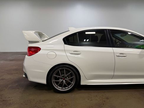 Used 2017 Subaru WRX STI image 29