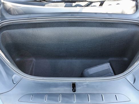 Used 2022 Tesla Model X Plaid image 25