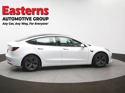 Used 2022 Tesla Model 3 Long Range AWD/4WD image 38
