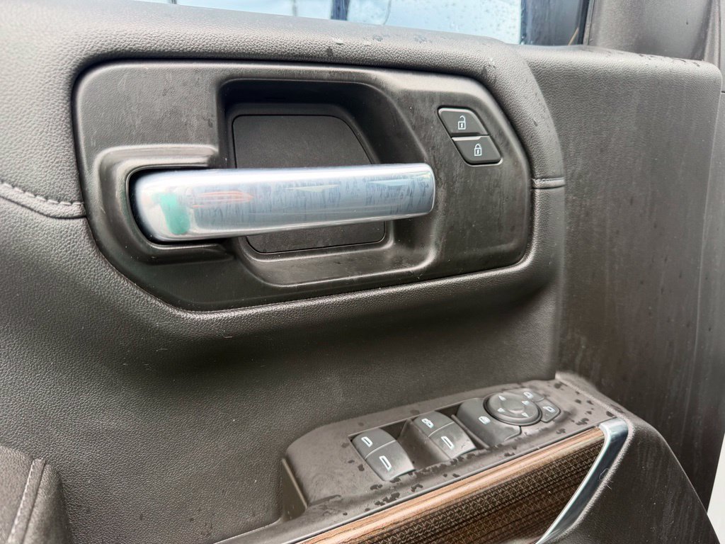 Used 2021 Chevrolet Silverado 1500 LT AWD/4WD image 21