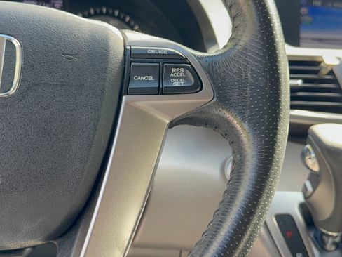 Used 2016 Honda Odyssey EX-L image 19