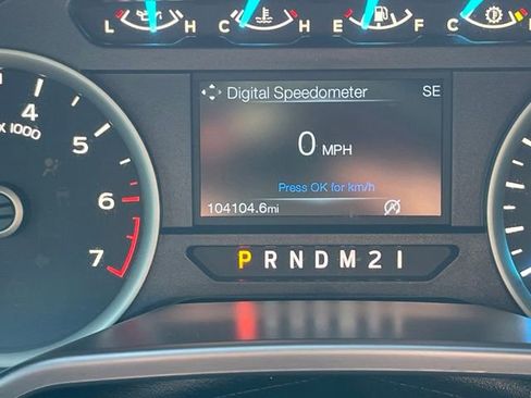 Used 2015 Ford F150 XLT w/ Equipment Group 302A Luxury image 15