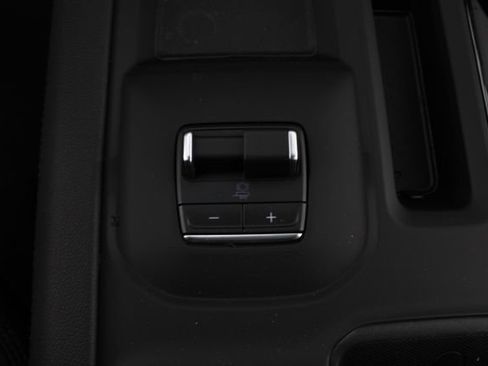 New 2026 GMC Sierra 3500 AT4 w/ Technology Package AWD/4WD image 9