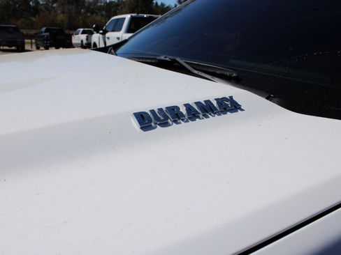 Used 2022 Chevrolet Silverado 1500 RST RWD image 11