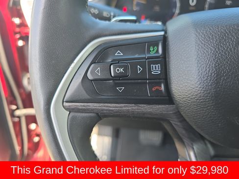 Used 2023 Jeep Grand Cherokee Limited image 23