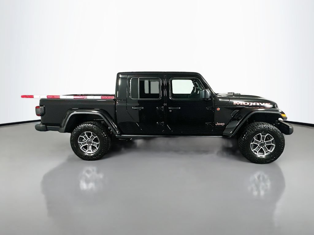 New 2026 Jeep Gladiator Mojave w/ Technology Group AWD/4WD image 8