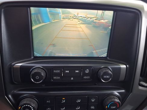 Used 2019 Chevrolet Silverado 1500 LT AWD/4WD image 22