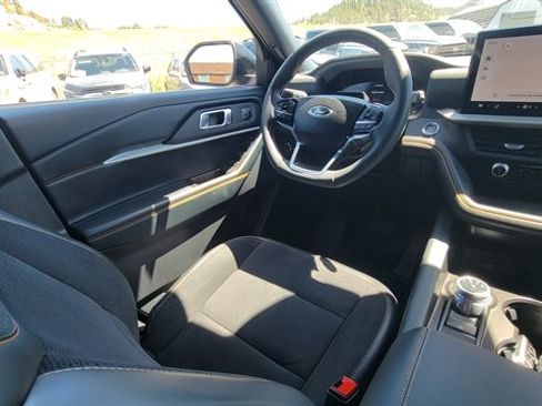 Used 2026 Ford Explorer Tremor w/ Tremor Convenience Package AWD/4WD image 18