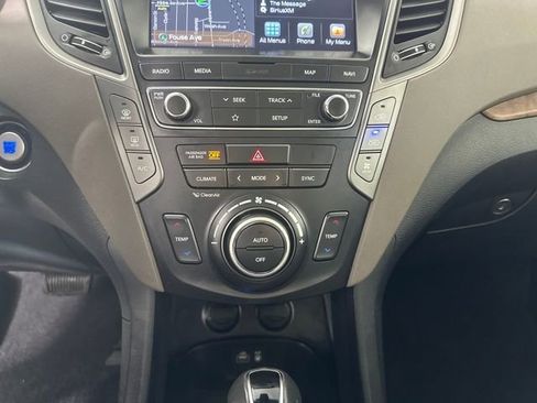 Used 2019 Hyundai Santa Fe XL image 32