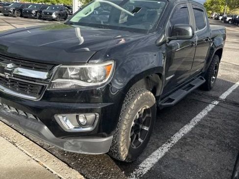 Used 2018 Chevrolet Colorado LT AWD/4WD image 4