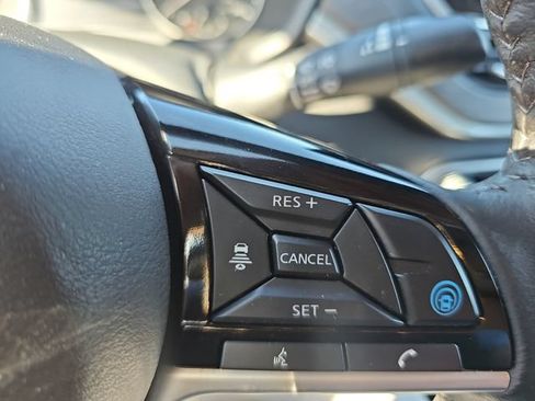 Used 2024 Nissan Altima 2.5 SV w/ SV Premium Package AWD/4WD image 24