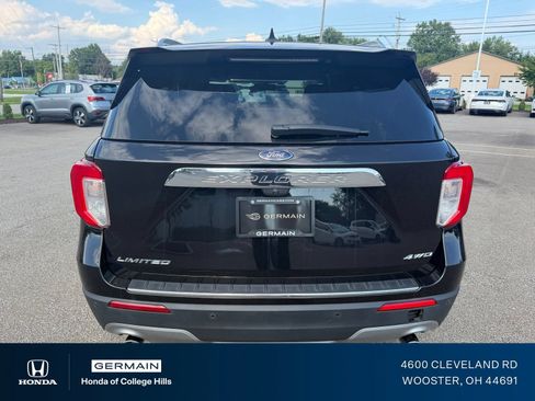Used 2024 Ford Explorer Limited AWD/4WD image 8