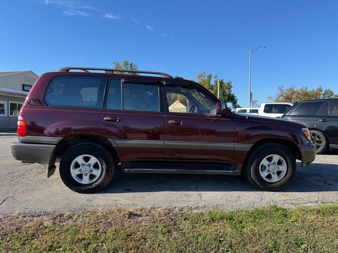 Used 1999 Toyota Land Cruiser image 8