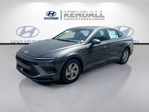 New 2026 Hyundai Sonata SE FWD image 3