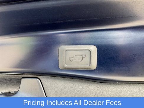 Used 2025 Toyota RAV4 XLE Premium w/ Weather Package AWD/4WD image 25