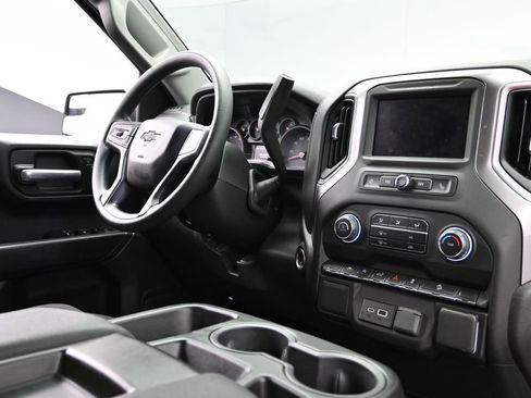 Used 2024 Chevrolet Silverado 1500 Custom Trail Boss w/ LPO, Dark Essentials Package AWD/4WD image 15