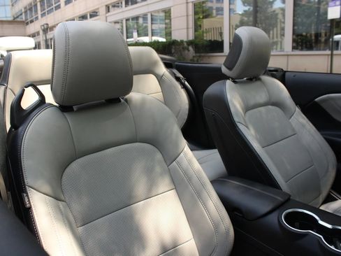 Used 2024 Ford Mustang Premium RWD image 23