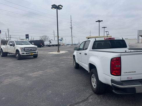 Used 2018 Chevrolet Colorado W/T image 3