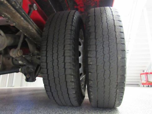 Used 2018 Ford Transit 350 138 DRW w/ Interior Upgrade Package image 38