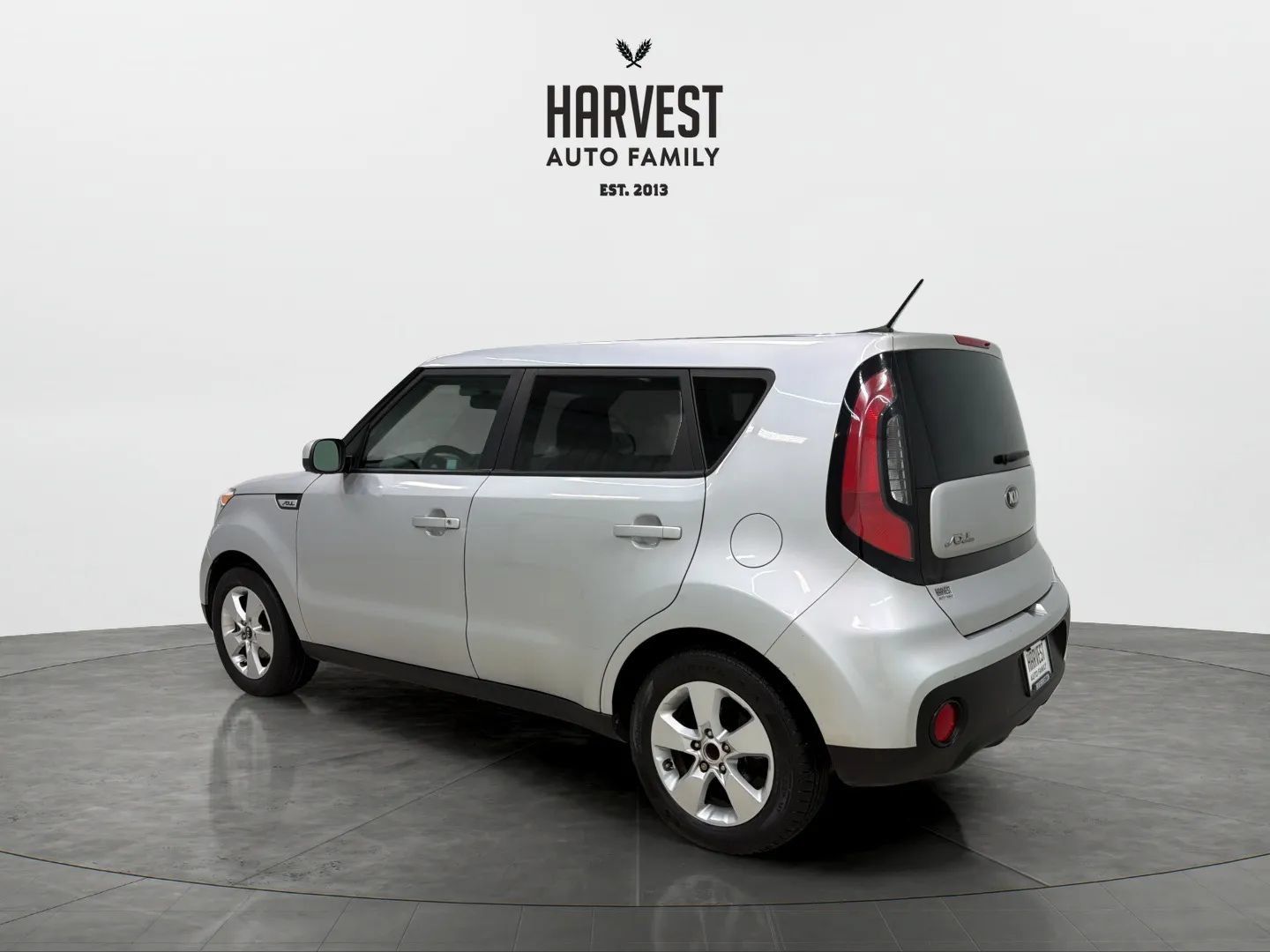 Used 2018 Kia Soul FWD image 3