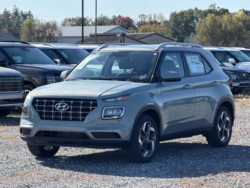 New 2026 Hyundai Venue SEL image 16