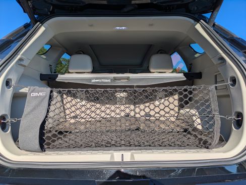 Used 2023 GMC Terrain Denali image 7