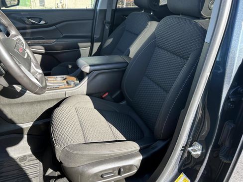 Used 2019 GMC Acadia SLE w/ Driver Alert Package I image 17