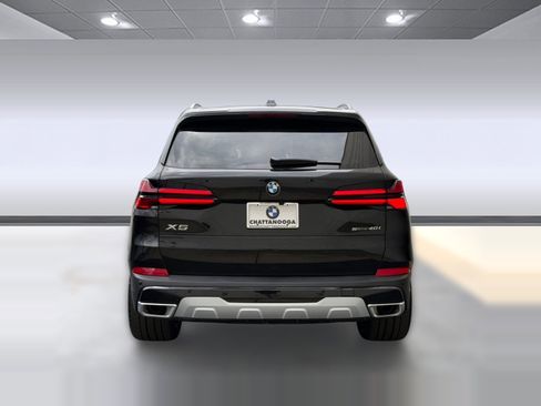New 2026 BMW X5 sDrive40i image 9