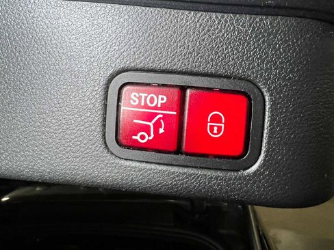 Used 2018 Mercedes-Benz GLE 350 image 17