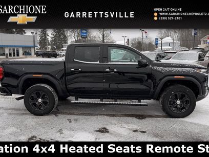 Used 2024 GMC Canyon Elevation w/ Elevation Premium Package