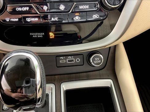Used 2021 Nissan Murano Platinum w/ Cargo Package image 17