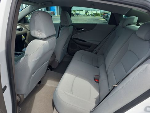 Used 2020 Chevrolet Malibu LS FWD image 12