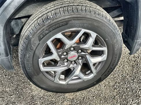 Used 2022 GMC Sierra 1500 SLT w/ SLT Convenience Package image 33