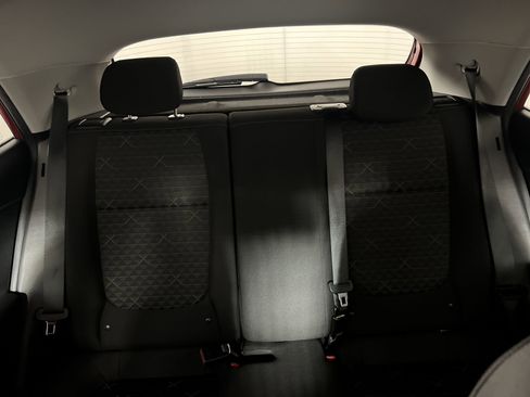 Used 2022 Kia Rio S image 36