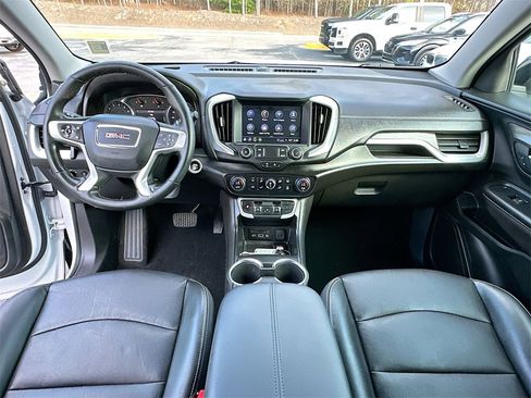 Used 2023 GMC Terrain SLT w/ Elevation Edition image 3