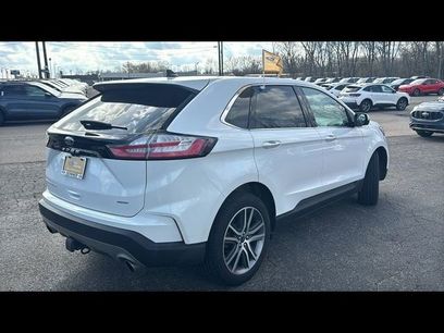 Certified 2022 Ford Edge Titanium w/ Class II Trailer Tow Package