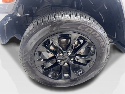 Used 2021 Jeep Wrangler Unlimited Sahara w/ Cold Weather Group image 87