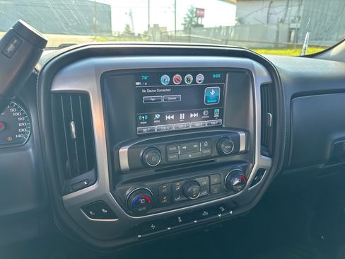 Used 2018 GMC Sierra 1500 SLT w/ SLT Premium Package AWD/4WD image 12