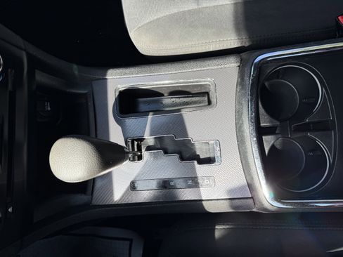 Used 2014 Dodge Charger SE image 15