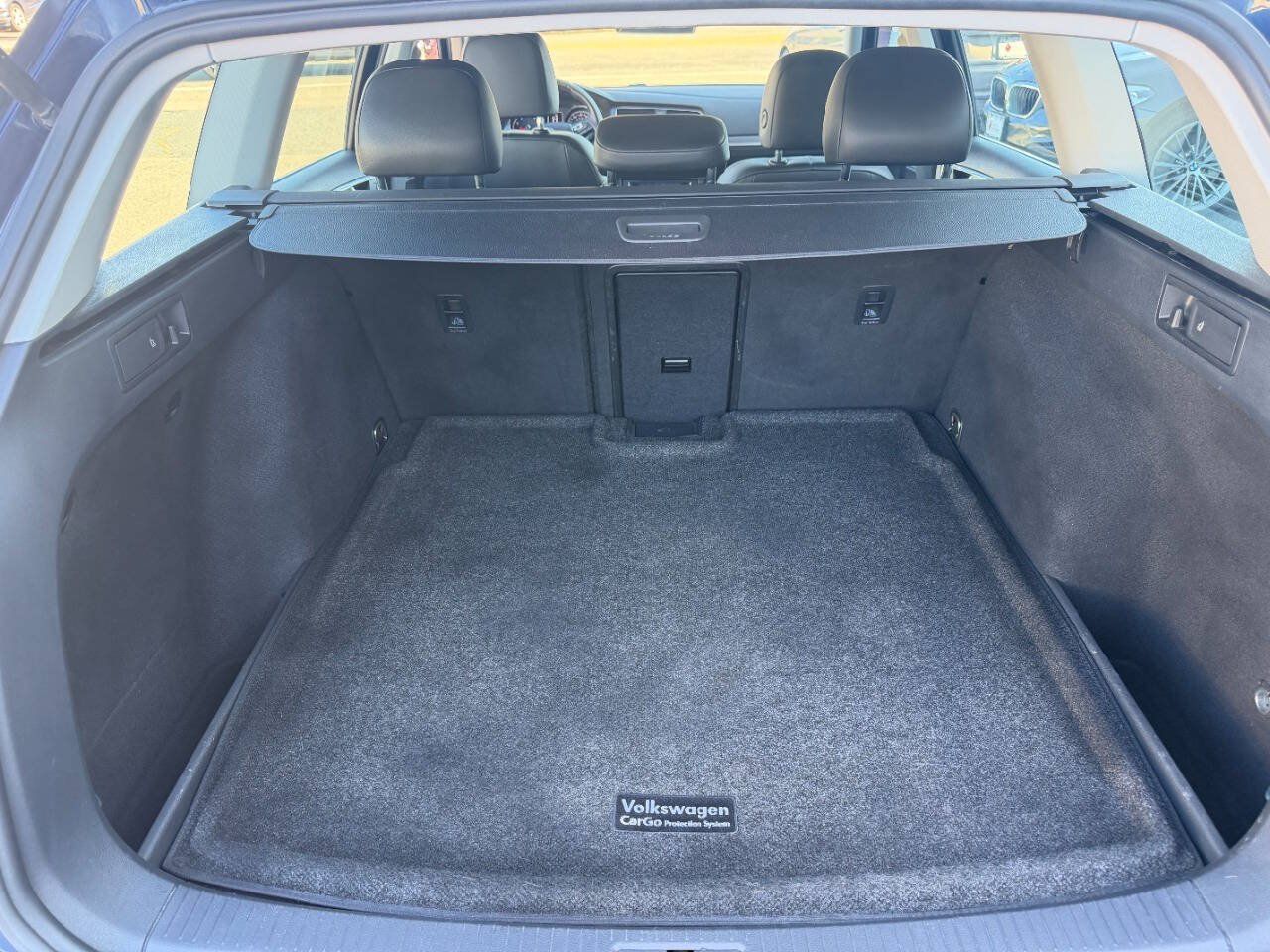 Used 2019 Volkswagen Golf Alltrack S AWD/4WD image 7