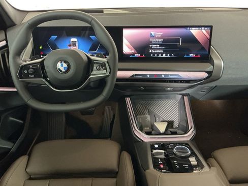 New 2026 BMW X5 sDrive40i w/ M Sport Package image 10