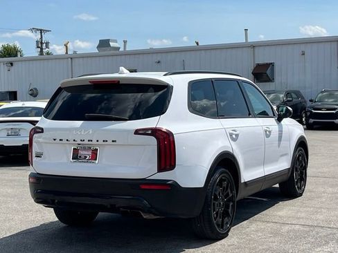 Used 2022 Kia Telluride EX w/ EX Premium Package AWD/4WD image 14