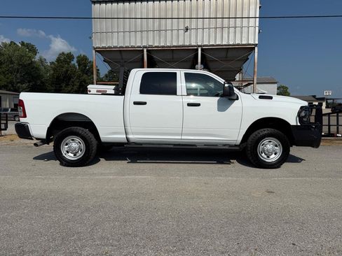 Used 2023 RAM 2500 Tradesman AWD/4WD image 8