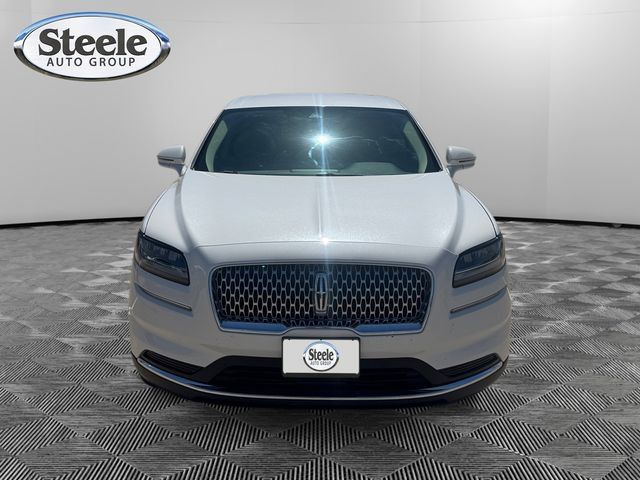 Used 2021 Lincoln Nautilus FWD w/ Equipment Group 101A image 8